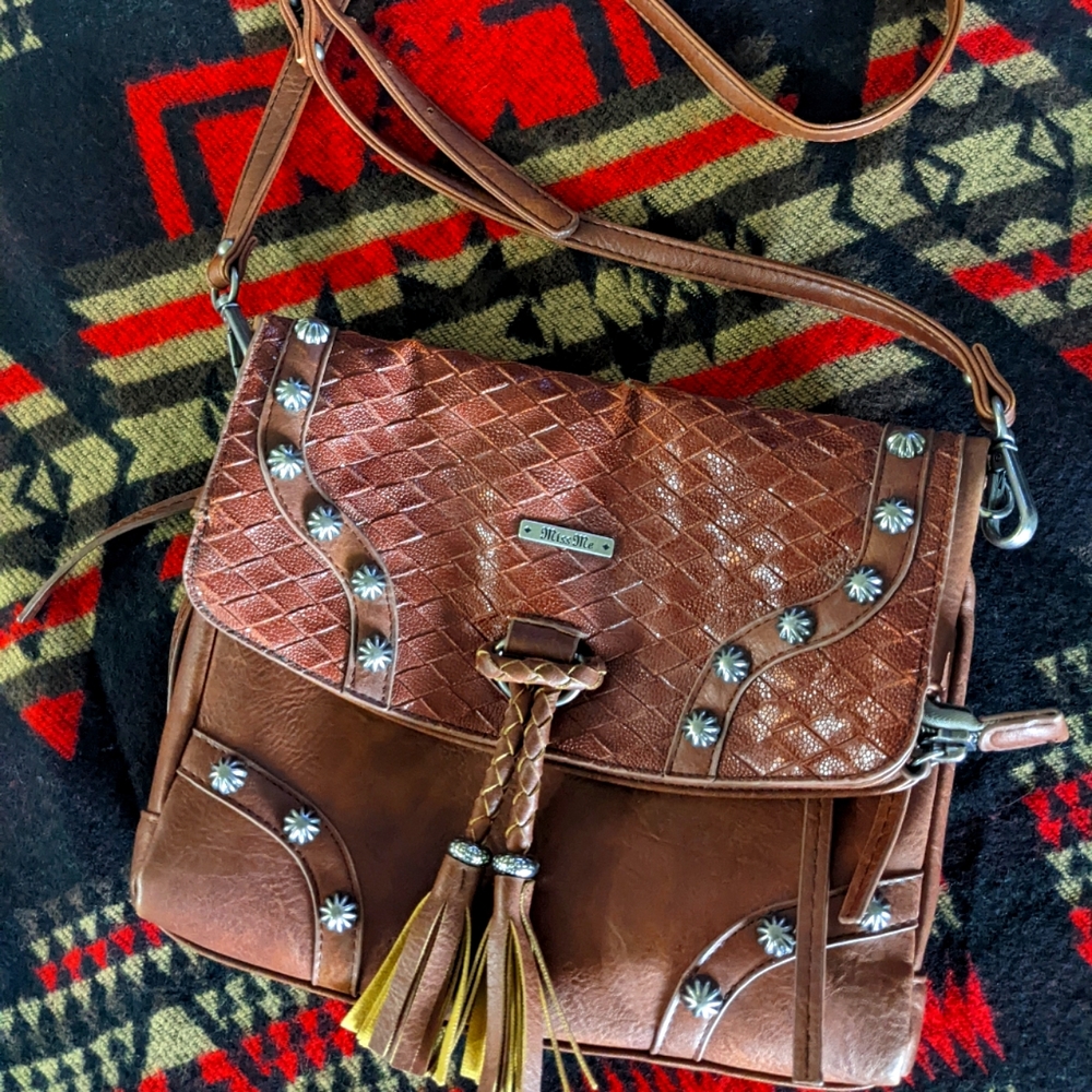 Miss Me Crossbody